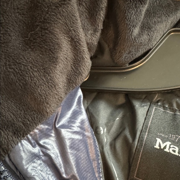 Marmot Women’s Down Puffer Coat Jacket Small - Picture 7 of 7